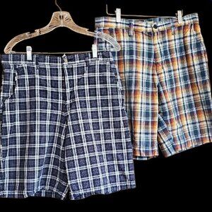 2 pairs plaid men's shorts Sonoma & Convington 100% Cotton Waist 34 inseam 10
